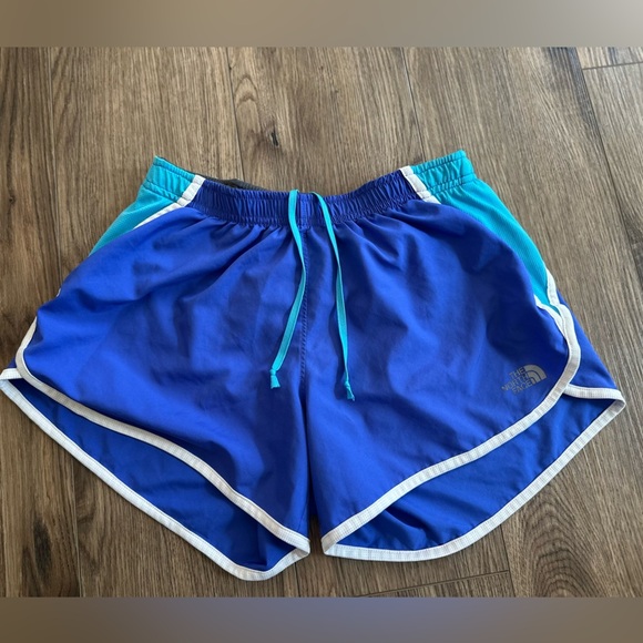 The North Face Lined Running Short Women’s SMALL EXCELLENT CONDITION - Picture 1 of 5